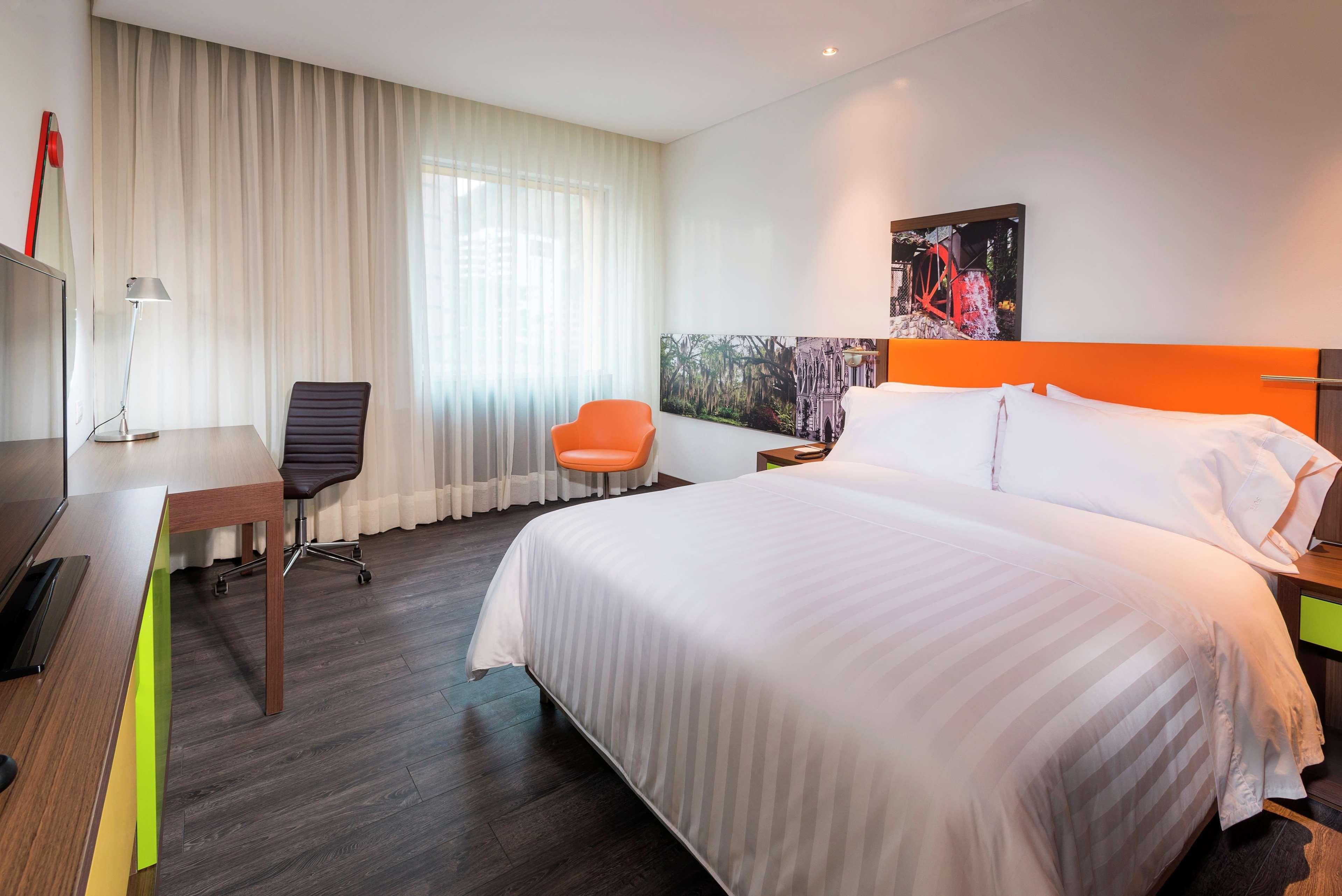 Hampton By Hilton Yopal Hotell Eksteriør bilde
