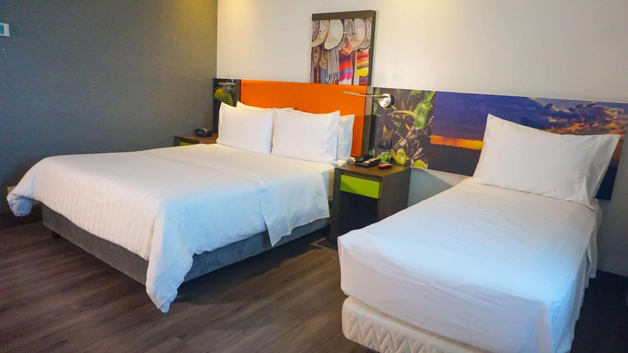 Hampton By Hilton Yopal Hotell Eksteriør bilde