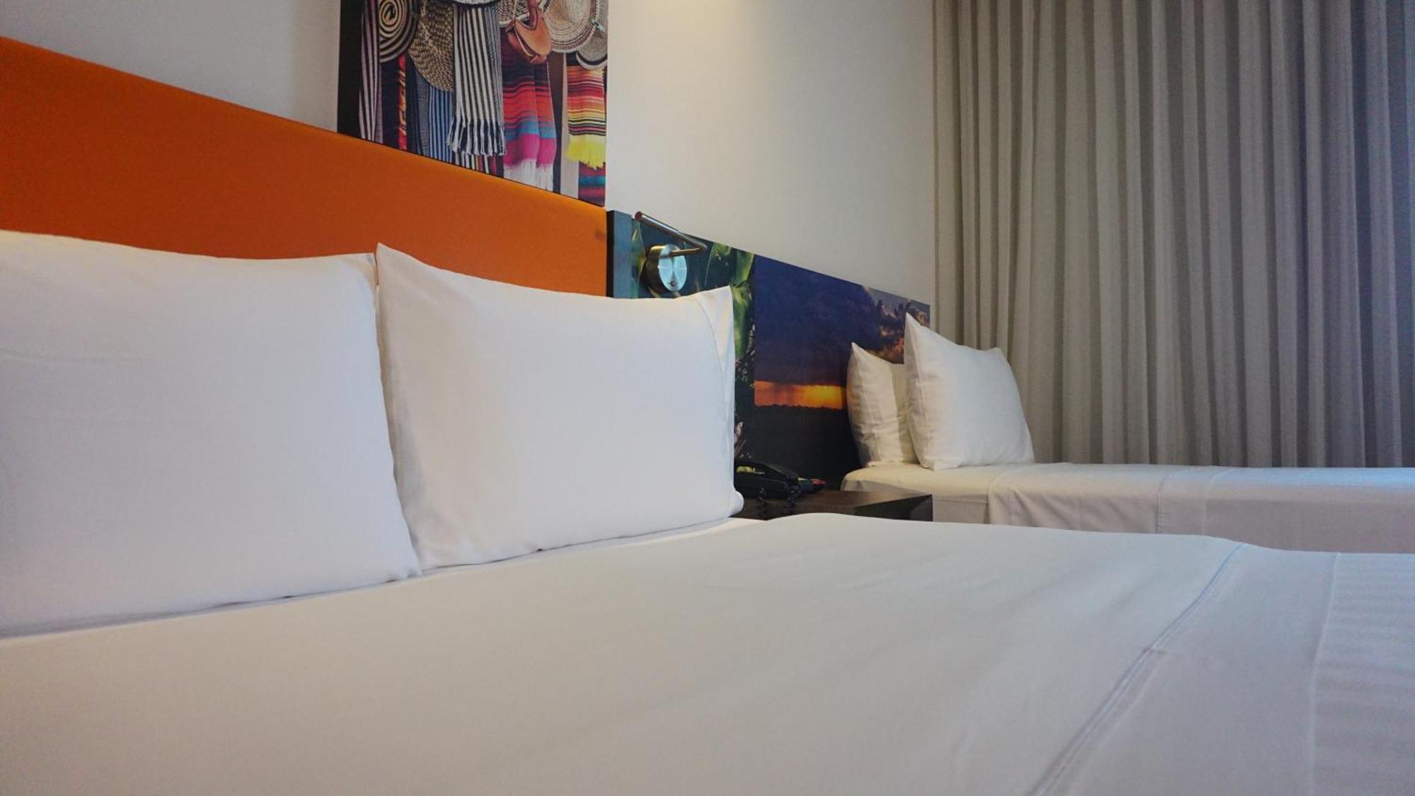 Hampton By Hilton Yopal Hotell Eksteriør bilde