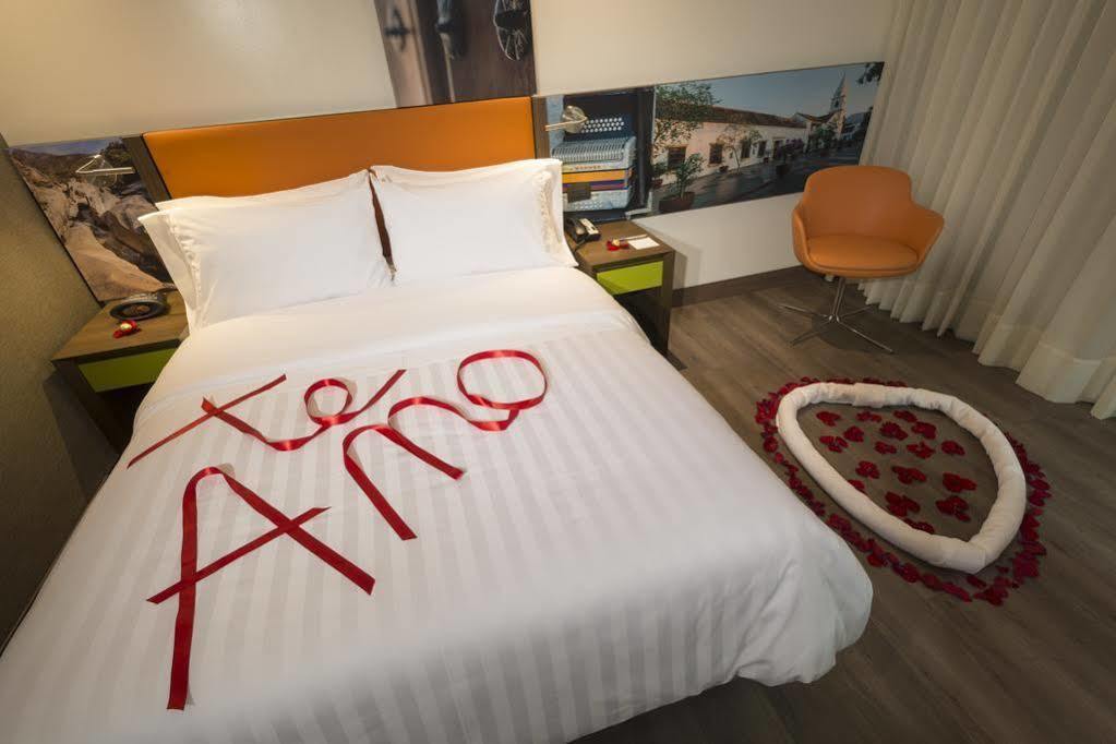 Hampton By Hilton Yopal Hotell Eksteriør bilde